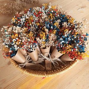 Imán con Mini Ramo de Flores Secas Personalizado, Recuerdos de Boda al por Mayor, Imán de Regalo para Invitados, para Graduaciones, Baby Showers y Día de la Madre - Product Image 2