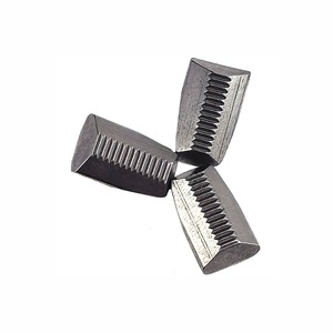 หัวฉีดปืนยิงรีเวทเหล็กสำหรับเครื่องมือลมแบบสามขา ขนาด 10 มม. - Product Image 1
