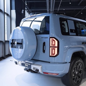 BYD Denza B5 Leopard 5 รถ SUV ไฮบริดแบบปลั๊กอินขับเคลื่อนด้วยมอเตอร์ 200-250 กิโลวัตต์ แบตเตอรี่ 110 กิโลวัตต์ชั่วโมง พื้นที่กว้างขวาง เหมาะสำหรับการขับขี่ในพื้นที่แห้งแล้ง - Product Image 3