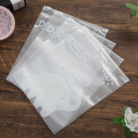Sac d'emballage en plastique transparent mat givré avec fermeture éclair coulissante imperméable personnalisé pour chaussettes, chemises, vêtements