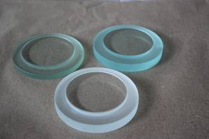 Verre trempé ultra-clair gravé finement de feuille épaisse en verre d'étape circulaire pour des appareils d'éclairage - Product Image 5