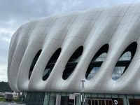 Panneaux de murs-rideaux doublement courbés en aluminium et acier inoxydable, revêtement de façade de bâtiment moderne, imperméable et ignifuge