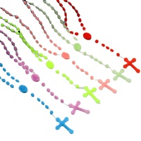 Collier croix lumineux avec perles en plastique, offre spéciale, accessoires religieux et catholique