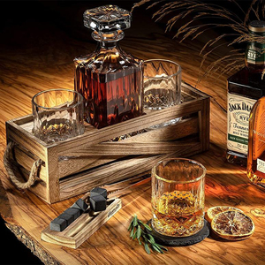 Bộ Quà Tặng Whiskey Tùy Chỉnh Bán Sỉ Bộ Bình Chiết Rượu Whiskey Pha Lê Uống Nước Kèm 2 Bộ Quà Tặng Whiskey Ly - Product Image 3