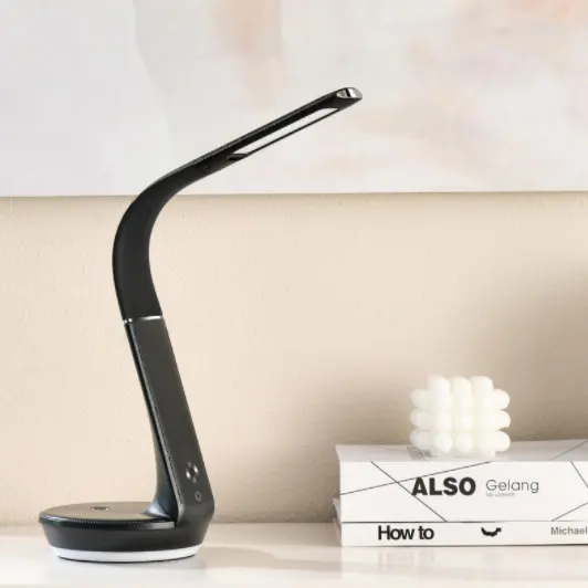 Lamp Home Decor Flexible Arm Wireless Charger Table Lamp with Night Light 7-level Brightness Desk Lamp
