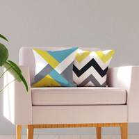 Coussin carré personnalisable en peluche de style nordique, design color-block bleu et jaune, géométrique minimaliste, décoratif pour dossier
