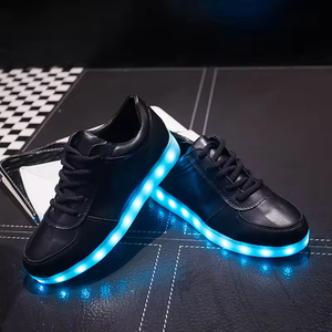 Chaussures décontractées de luxe rétro pour hommes, baskets LED de haute qualité, respirantes, lumineuses, rehaussantes, pour la marche - Product Image 2