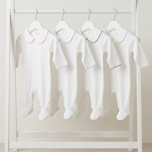 Tutina con Piedini per Neonata 100% <span class=keywords><strong>Cotone</strong></span> con Monogramma, Bianca con Bordo Picot Rosa, Set per Neonati e Bambini - Product Image 1