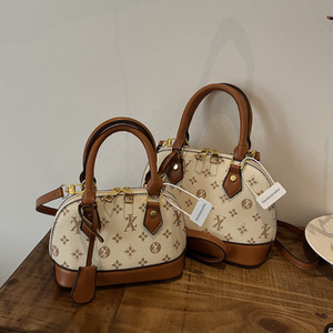 Sac à bandoulière tendance pour femme, taille moyenne, doublure en toile, usage quotidien - Product Image 1
