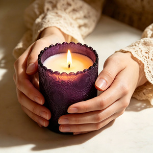 Bougies parfumées à la <span class=keywords><strong>rose</strong></span> personnalisées transfrontalières, fabriquées en usine, haut de gamme, prêtes à offrir, en cire de soja, dans des pots en verre, durée de combustion de 3 à 7 jours - Product Image 4
