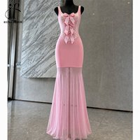 Robe de soirée sirène rose bonbon sans manches avec dentelle, détails multi-couches et nœuds, ourlet en maille transparente, longue robe de cocktail pour femme