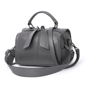 Guangdong Designer Large Capacity Women's Bags Versatile PU Bags Women Handbags Ladies High Quality <b>Tote</b> Bag for Women - Product Image 1