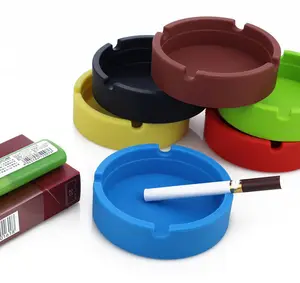Wholesale Custom Logo Smoking Accessories Round Square Portable Silicone Ashtray for Office and Home