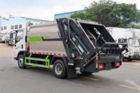 Camion compact de ramassage arrière 4x2, compacteur de déchets 7 m³ diesel, carrosserie hermétique, véhicule d'assainissement urbain