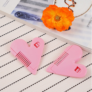 Tondeuse à cheveux électrique en plastique rose en forme de cœur pour enfants, usage domestique et beauté - Product Image 3