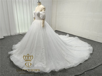Robe de mariée QUEENS GOWN à manches amovibles personnalisées, robe de mariée à cœur, jupe appliquée, robe de mariée de bal