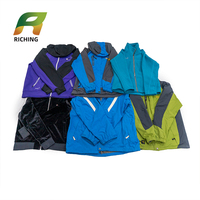 Jaket Hoodie Stok Bale Bermerek Musim Dingin Wanita Pria Campuran Bekas Jaket Baseball Second Hand Hoodie