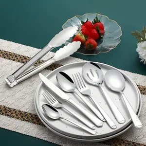 Amazon Silverware pisau besar sendok garpu peralatan makan sendok garpu Set dengan melayani Tong Stainless Steel penjualan laris dapat digunakan kembali 23 Pc logam