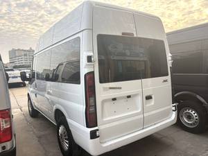 Furgoneta Diésel Usada de Eje Corto, Techo Alto, <span class=keywords><strong>4</strong></span> Asientos, 2022, Jiang Ling Fushun 2.0T, Automática, Volante a la Izquierda, Multifuncional, para Pasajeros - Product Image 5