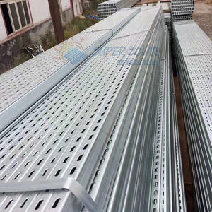 Système <span class=keywords><strong>de</strong></span> montage au sol solaire en acier au carbone robuste, surface anodisée, résistance au vent 60 m/s, résistance à la <span class=keywords><strong>neige</strong></span> 1,5 kN/m2 pour les applications à grande échelle - Product Image 2