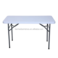 Table de repas pliante d'extérieur en plastique robuste pour patio et jardin, avec support en plastique HDPE