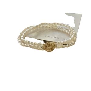 Bracelet en perles de riz blanc fait main 2025, trois couches, 3-4 mm, collier de perles d'eau douce pour femmes, propre, 18 cm de circonférence de la main - Product Image 5