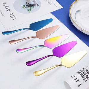 Spatule à tarte dentelée en acier inoxydable simple avec logo personnalisé pour couper et servir les desserts, les pizzas, les gâteaux - Respectueuse de l'environnement, compatible lave-vaisselle - Product Image 6