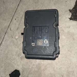 Pompe ABS <span class=keywords><strong>de</strong></span> haute qualité pour Volkswagen <span class=keywords><strong>Golf</strong></span> 7 accessoires <span class=keywords><strong>de</strong></span> système <span class=keywords><strong>de</strong></span> freinage <span class=keywords><strong>Golf</strong></span> 6 <span class=keywords><strong>Golf</strong></span> 8 pour Volkswagen accessoires d'occasion d'origine - Product Image 4