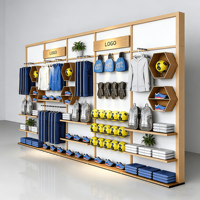 Exhibidor de Ropa Deportiva para Hombre, Diseño Gratuito, Exhibidor de Pared de Metal para Tienda de Ropa Masculina, Diseño de Tienda de Ropa