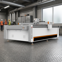Machine de découpe CNC à couteau oscillant, machine automatique de rainurage en V pour carton, table de découpe pour carton ondulé