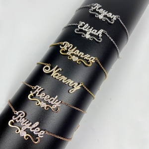 <span class=keywords><strong>Collana</strong></span> Personalizzata da Donna in Acciaio Inossidabile Placcato <span class=keywords><strong>Oro</strong></span> 18K <span class=keywords><strong>con</strong></span> Targhetta Personalizzabile e Diamante - Product Image 2