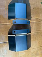 Reforzamiento de Esquina Plegable con Instalación Directa y Juego de Protección Térmica para Eje de Salida del Diferencial Trasero para BMW G8X M2 M3 M4