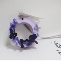 Comprimés de cire de forme ronde de cire de soja de décor à la maison de fleur séchée de cadeau de mariage fait main en gros de haute qualité avec ruban