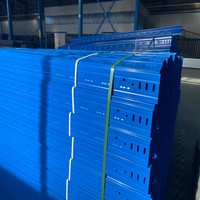Goulotte de câblage perforée ventilée en acier galvanisé avec revêtement électrostatique en poudre, type cloison, pour immeuble de bureaux