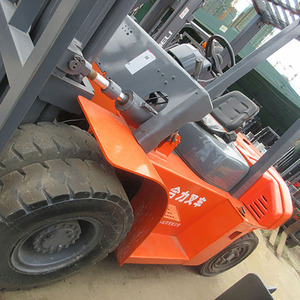 Nouveau chariot élévateur diesel Heli CPCD70 de 7 tonnes automatique avec mât à simple étage en Arabie Saoudite - Product Image 5