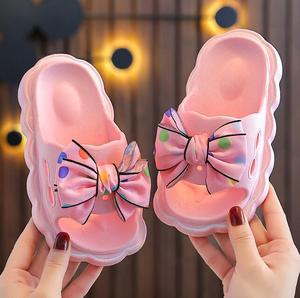 Pantofole a pois con fondo morbido ragazza Pvc House Cute Flat Women Girls sandali per bambini pantofole per bambini con fiocco per bambini - Product Image 1