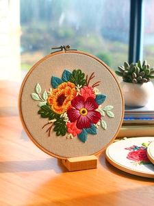 OEM ODM fabbrica all'ingrosso personalizzato motivo floreale ricamo panno <span class=keywords><strong>punto</strong></span> <span class=keywords><strong>croce</strong></span> Kit artigianato fai da te ricamo timbrato Starter Kit - Product Image 2