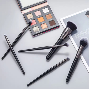 2025 Sang Trọng Trang Điểm Bàn Chải <span class=keywords><strong>15</strong></span> Pcs Tay Cầm Bằng Gỗ <span class=keywords><strong>Make</strong></span> Up Bàn Chải Biểu Tượng Tùy Chỉnh Chuyên Nghiệp Trang Điểm Bàn Chải Thiết Lập - Product Image 6