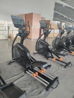 Máquina Elíptica Magnética Comercial de Alta Gama, Ajustable y Duradera, para Uso en Casa y Gimnasio, ODM/OEM