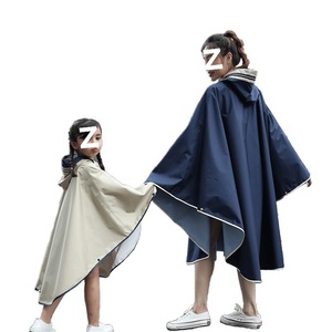 Poncho de pluie pour vélo pour femmes, cape imperméable à capuche avec poche de rangement pour le cyclisme en extérieur - Product Image 4