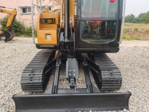 Excavatrice d'occasion sany 75c-9 de haute qualité SY75C-8 SY75C-9 excavatrice d'occasion sur chenilles de 8 tonnes à vendre - Product Image 4