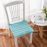 Coussin de chaise en flanelle pelucheuse avec attaches, coussin d'assise chaud et épais pour le bureau, la chaise d'étudiant et la chaise de salle à manger