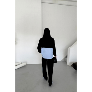 Ensemble de costume noir pour femme en popeline de polyviscose, comprenant une chemise et un pantalon - Product Image 1