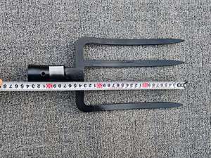Fourche de jardin en acier monobloc de haute qualité <span class=keywords><strong>à</strong></span> quatre <span class=keywords><strong>dents</strong></span> pour creuser - Product Image 4