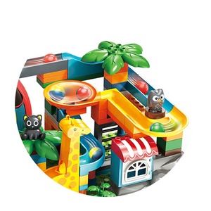 Jeu de construction éducatif STEM pour enfants, 142 pièces, circuit de billes animalier avec base et piste de glisse - Product Image 2