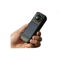 Caméra d'action Insta360 X4 4K pour les sports, étanche à 30 m, stockage sur carte MicroSD, tournage en extérieur avec Wi-Fi