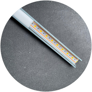 Connettore Senza Saldatura 8w/m 3 Metri DC12V DC24V Tagliabile con <span class=keywords><strong>Profilo</strong></span> in Alluminio 1010 Luce <span class=keywords><strong>LED</strong></span> <span class=keywords><strong>Sottopensile</strong></span> - Product Image 3