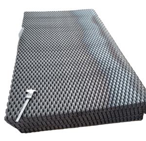 Lámina de Malla Metálica Expandida, Rejilla de Acero Suave con Orificios en Forma de Diamante para Pasarelas, Pisos, Cercas de Seguridad y Decoración Exterior - Product Image 1