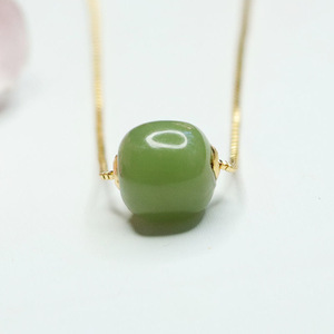 Colgante de Jade Hetian Verde Lulutong con Incrustaciones de Oro de 18k, <span class=keywords><strong>2026</strong></span>, Agente Mayorista en Vivo S1091411 - Product Image 1