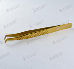 Pincettes à grand pointe pour Extension de cils, Volume russe, dorées, étiquettes privée, 75 degrés - Product Image 2